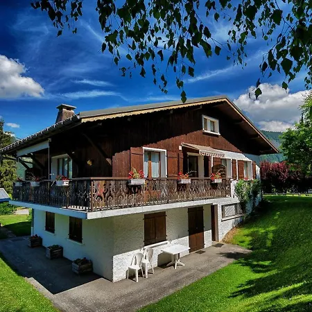 Apartment Location Cozy Aux Pieds Des Pistes, Proche Commerces Et Centre-village - Fr-1-505-104